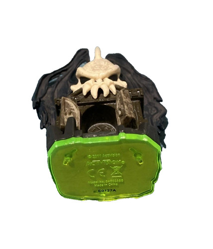 Darklight crypt skylanders - darklight,